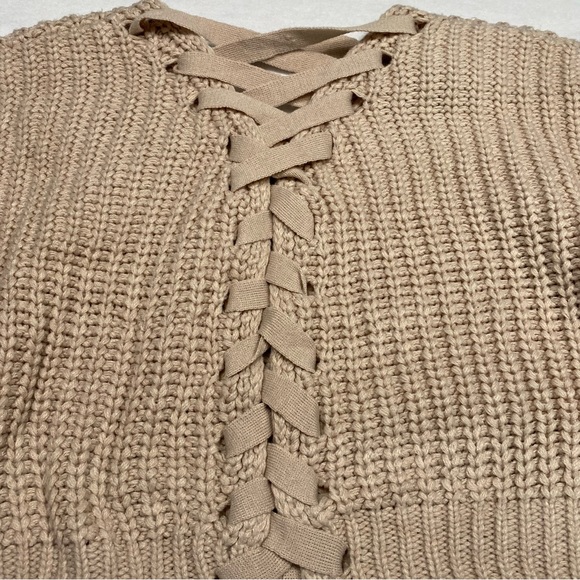 Witty Fox Young Contemporary Taupe Chunky Knit Cropped Sweater Size M #0702 - Picture 7 of 9